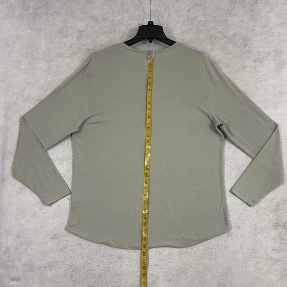 Cuts Clothing Shirt Mens XL Green Curve Hem Long Sleeve Crew Stretch Performance - Picture 7 of 10